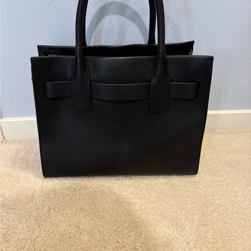 Tory Butch black purse. - Picture 4 of 11
